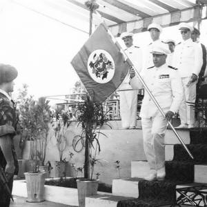 002-capitao4cceluandareceberguiao-spot.jpg (421977 bytes)