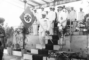 002-capitao4cceluandareceberguiao.jpg (720972 bytes)