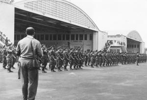 011-chegadacmdte3regiaomilitar.jpg (734188 bytes)