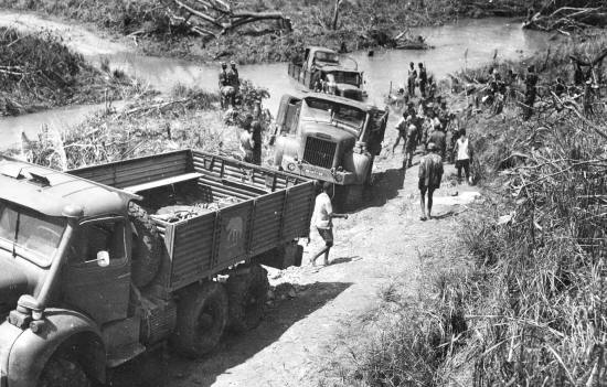 028-rio-lue.jpg (422555 bytes)