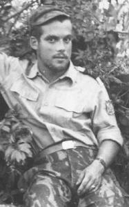 047-namb-mgm-e-alvaro-spot.jpg (26738 bytes)