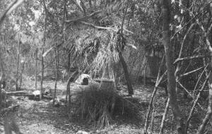 083-acampam-guerilha-riobengo.jpg (220211 bytes)